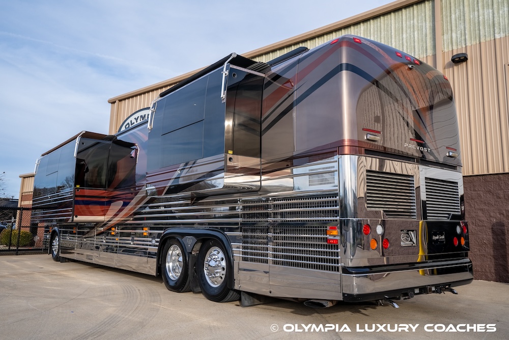 2005 Prevost Royale XLII For Sale