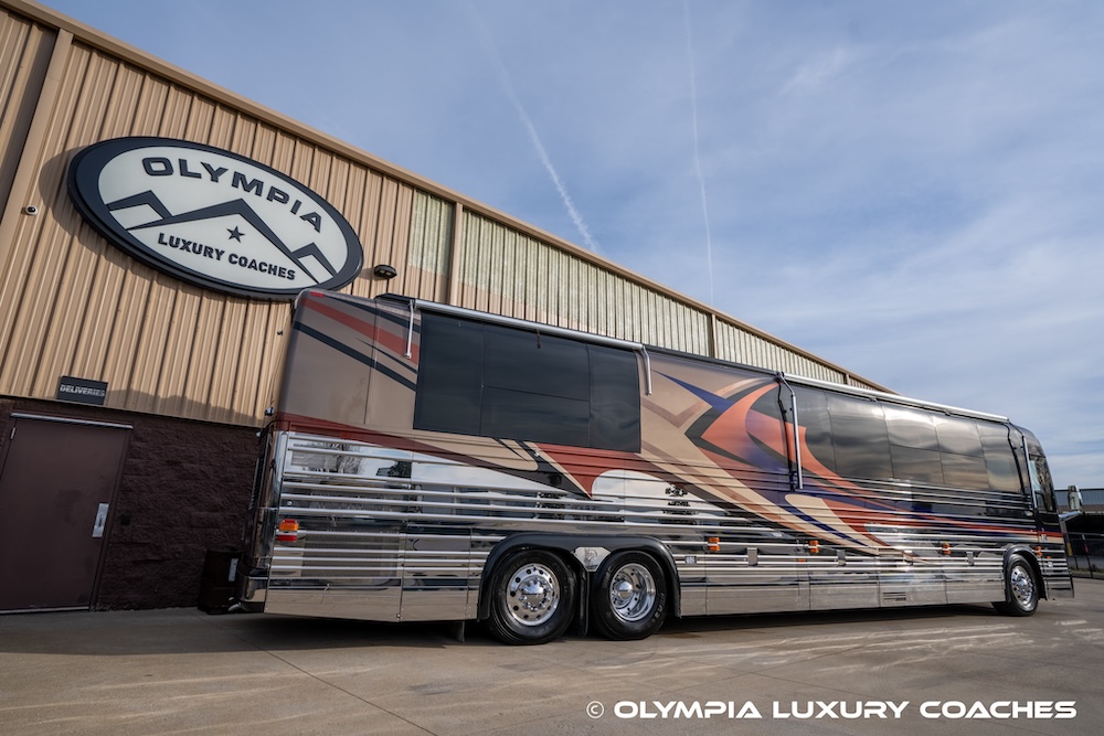 2005 Prevost Royale XLII For Sale