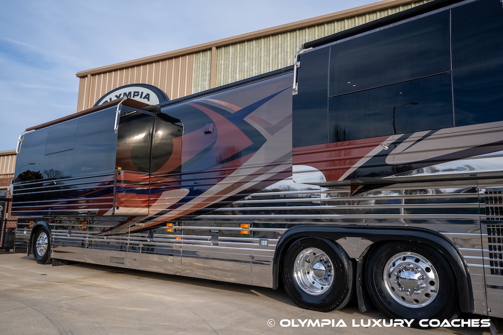 2005 Prevost Royale XLII For Sale