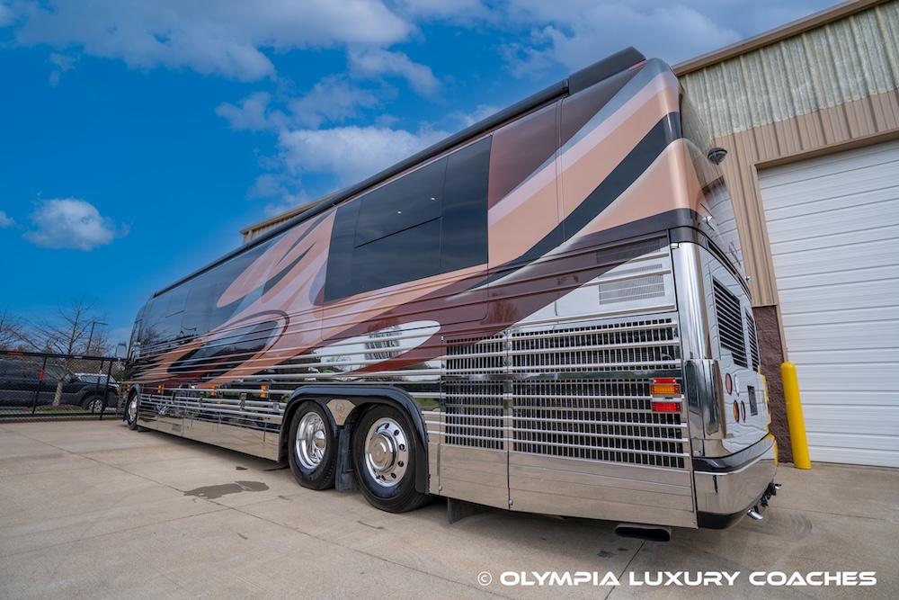 2005 Prevost Royale XLII For Sale