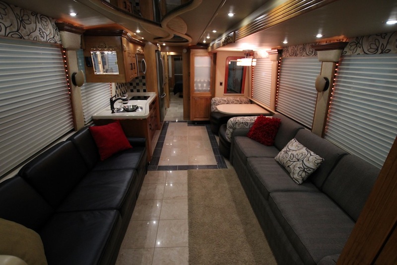 2005 Prevost RoyaleXLII For Sale