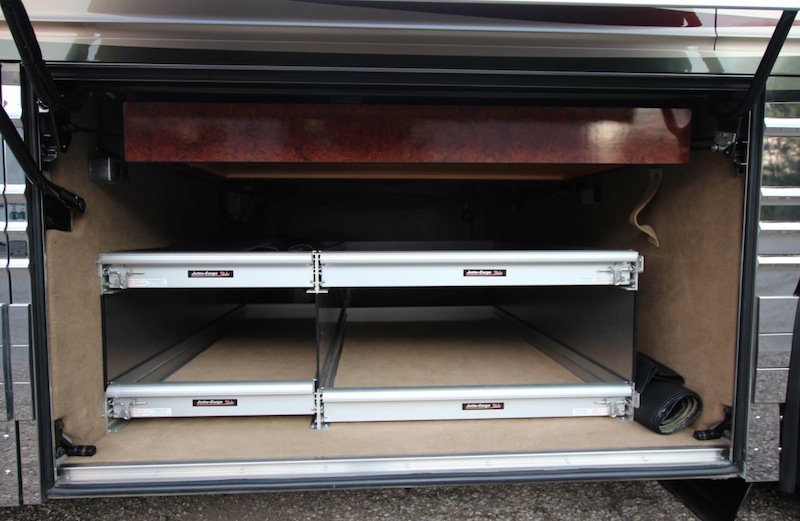 2005 Prevost Royale XLII For Sale