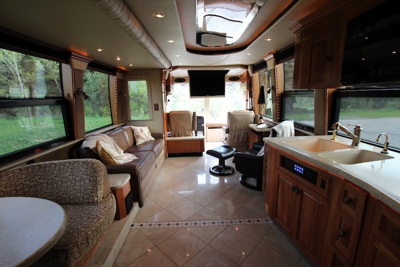 2005 Prevost Royale XLII For Sale