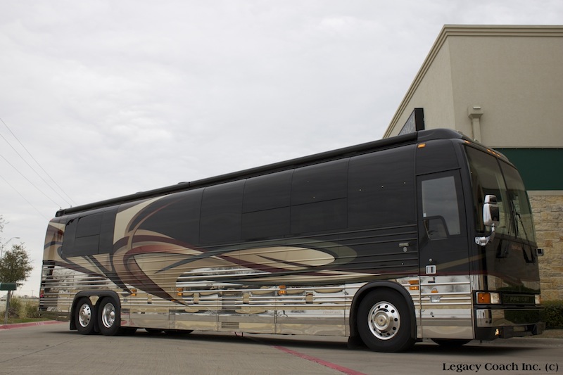 2005 Prevost Rpyale XLII For Sale