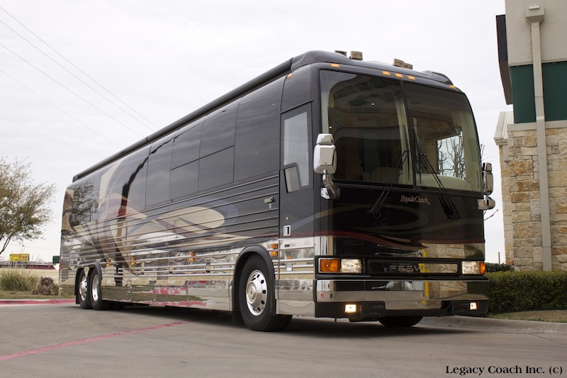 2005 Prevost Rpyale XLII For Sale