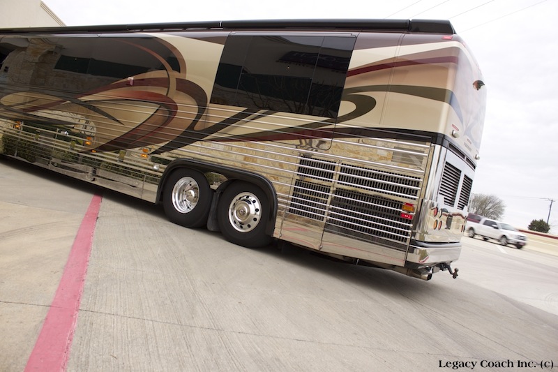 2005 Prevost Rpyale XLII For Sale