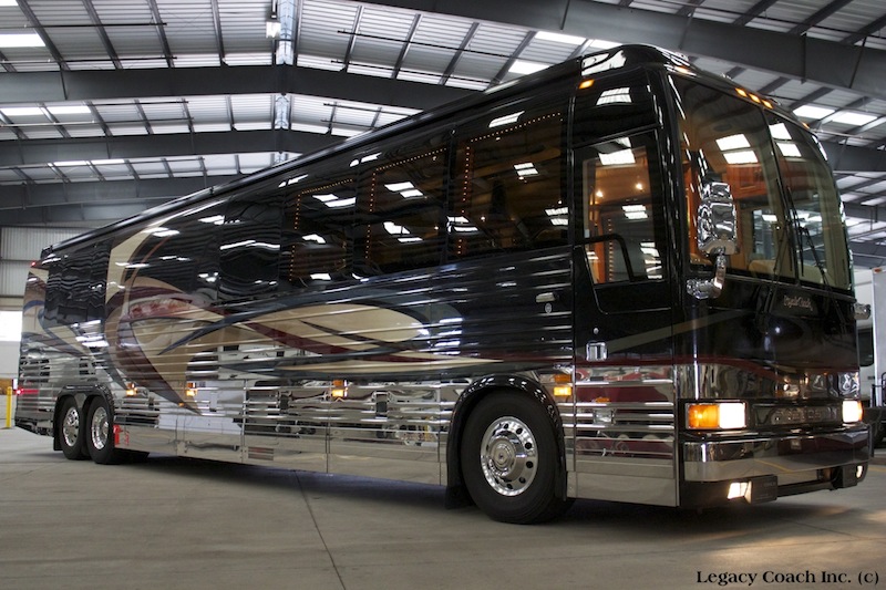 2005 Prevost Rpyale XLII For Sale