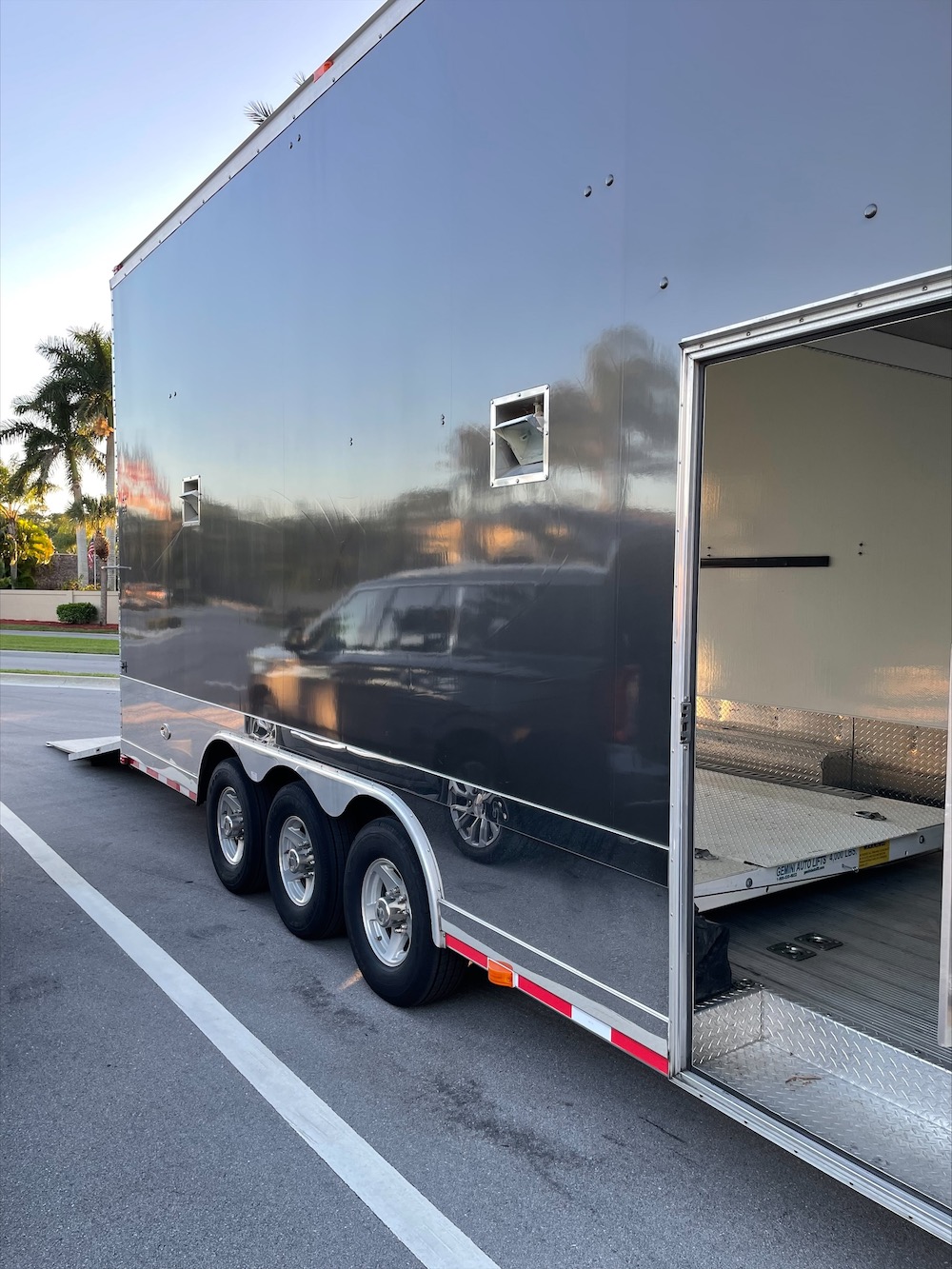 2005 Renegade Trailer For Sale