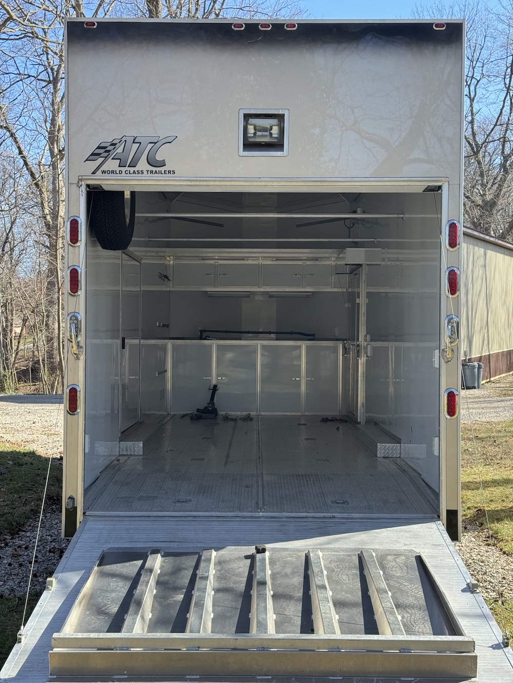 2006 Prevost Stacker For Sale