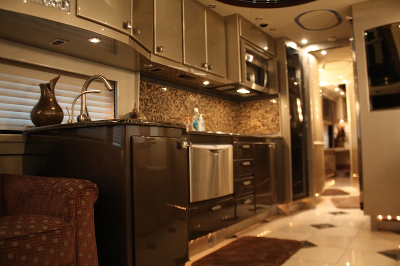 2006 Prevost Country Coach XLII For Sale