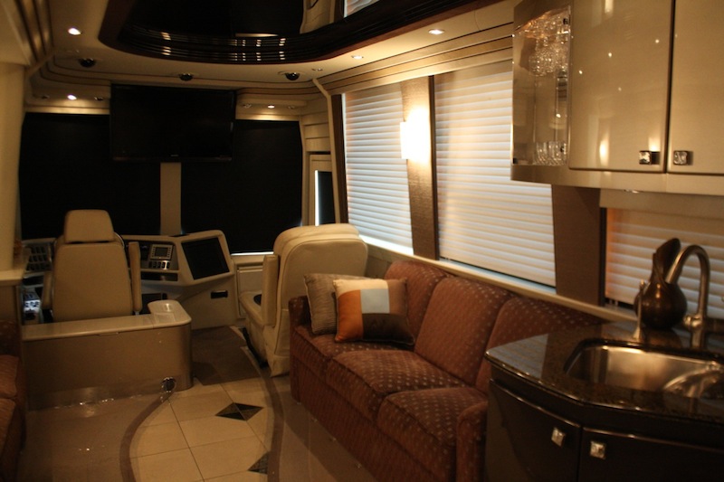 2006 Prevost Country Coach XLII For Sale