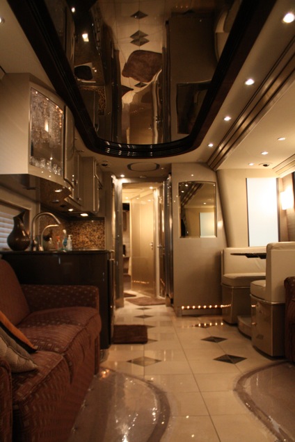 2006 Prevost Country Coach XLII For Sale