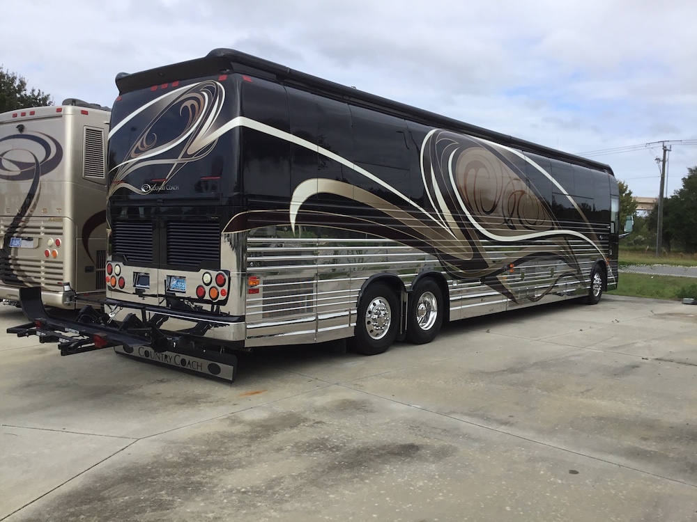 2006 Prevost Country Coach XLII For Sale