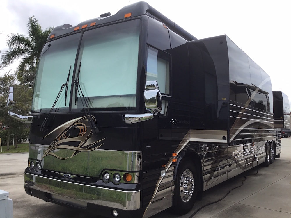 2006 Prevost Country Coach XLII For Sale