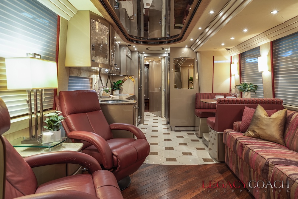 2006 Prevost Country Coach XLII For Sale