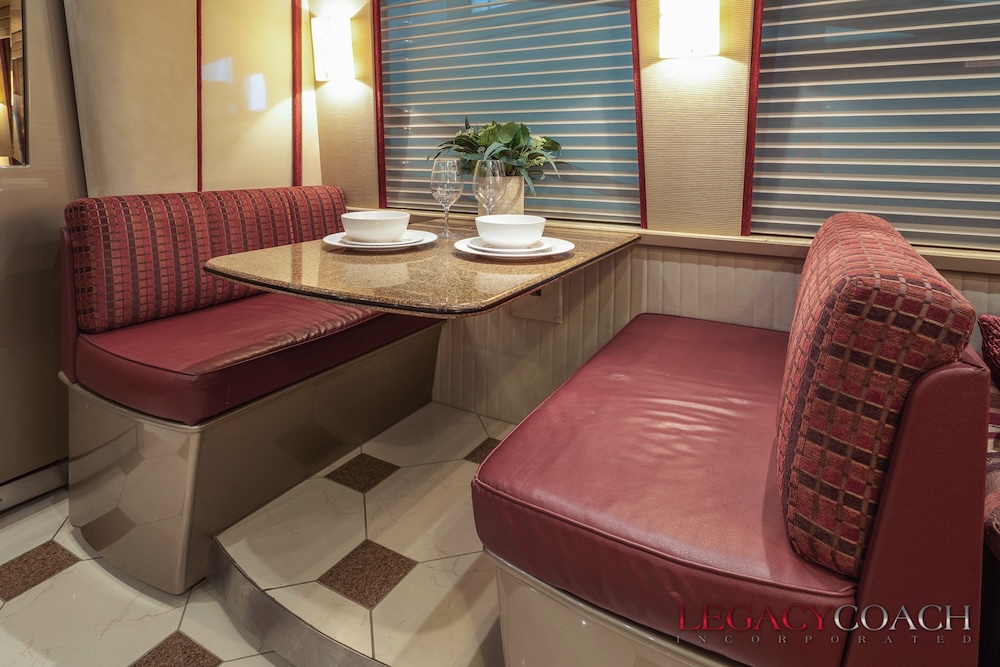 2006 Prevost Country Coach XLII For Sale