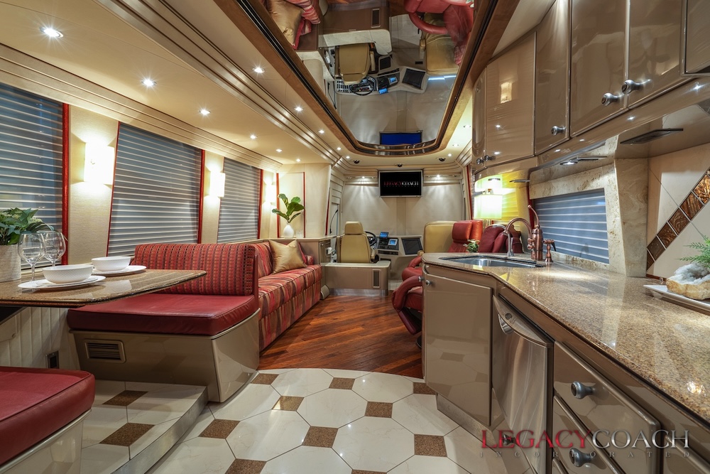 2006 Prevost Country Coach XLII For Sale