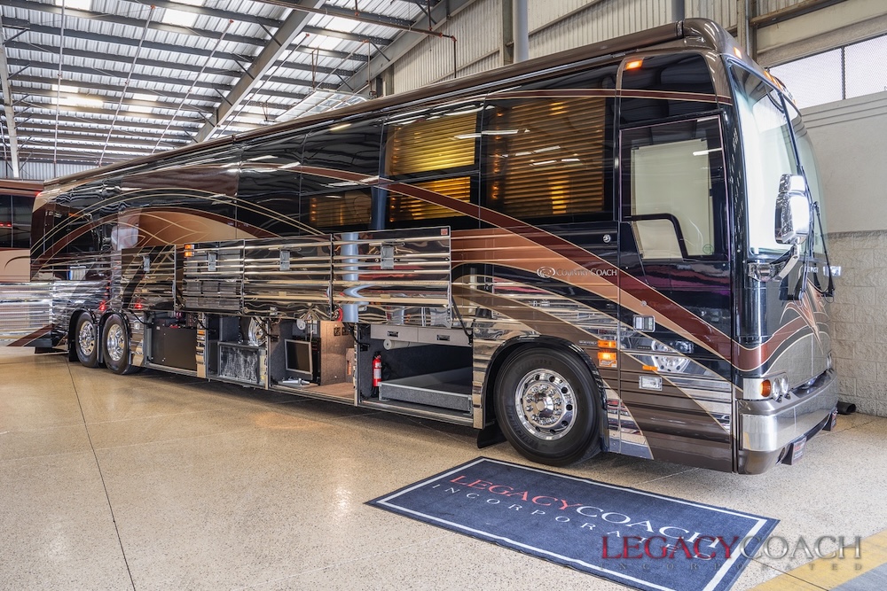 2006 Prevost Country Coach XLII For Sale