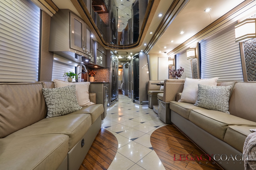 2006 Prevost Country Coach XLII For Sale