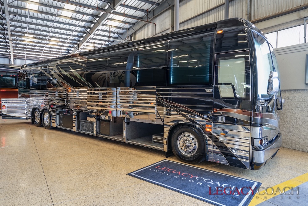 2006 Prevost Country Coach XLII For Sale