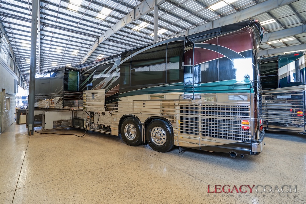 2006 Prevost Country Coach XLII For Sale