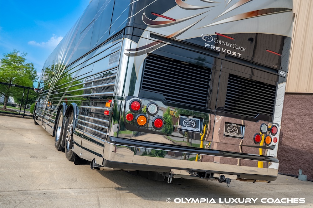 2006 Prevost Country Coach XLII For Sale