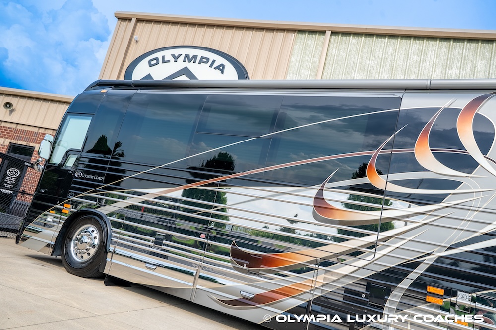 2006 Prevost Country Coach XLII For Sale
