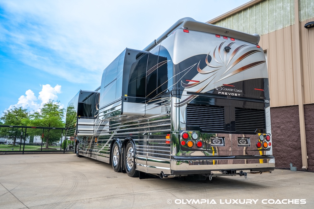 2006 Prevost Country Coach XLII For Sale