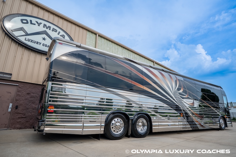 2006 Prevost Country Coach XLII For Sale