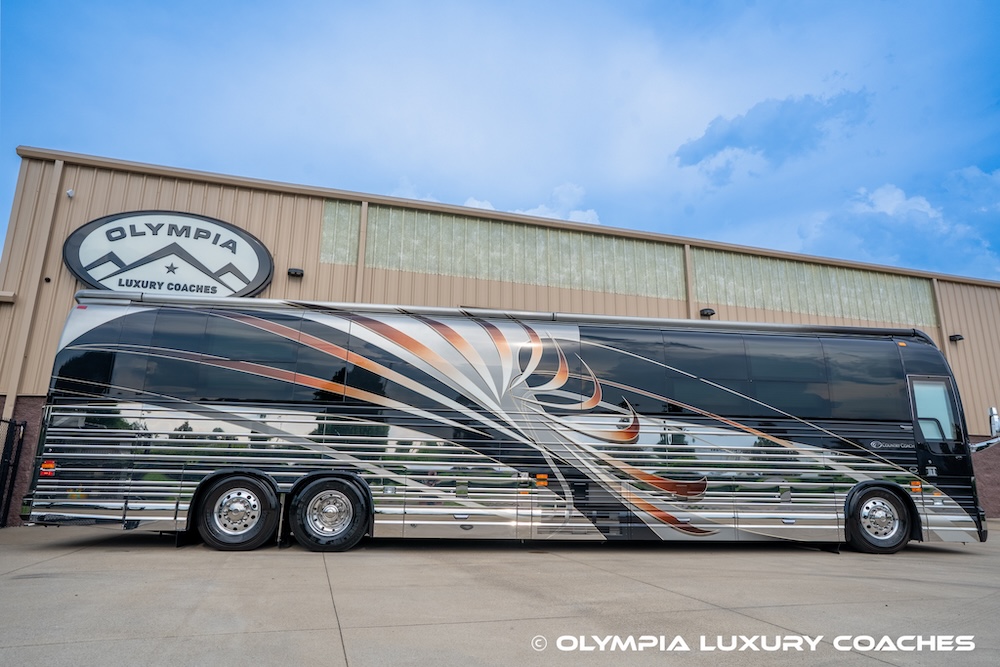 2006 Prevost Country Coach XLII For Sale