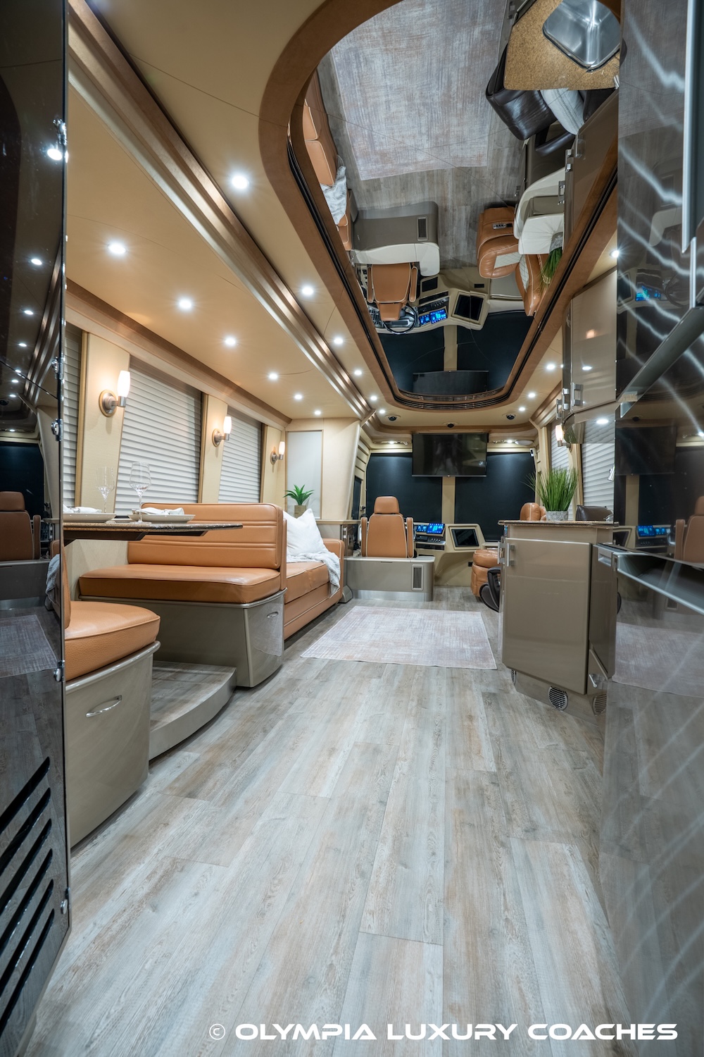 2006 Prevost Country Coach XLII For Sale