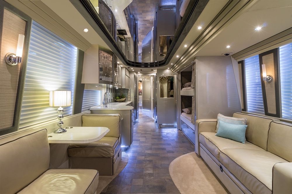 2006 Prevost Country Coach XLII For Sale