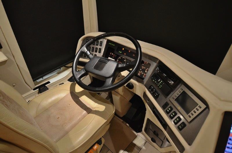 2006 Prevost Country Coach XLII For Sale