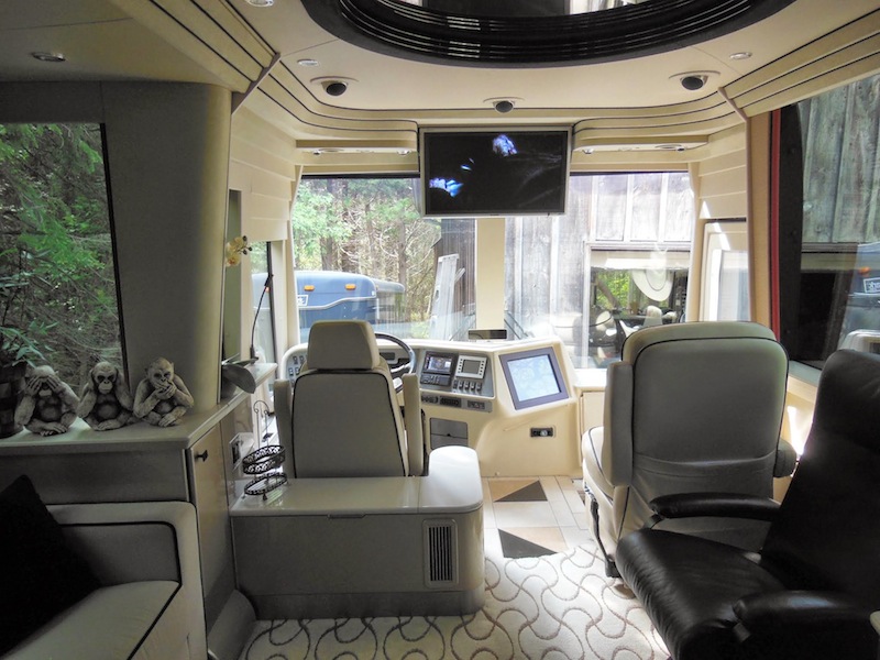 2006 Prevost Country Coach XLII For Sale