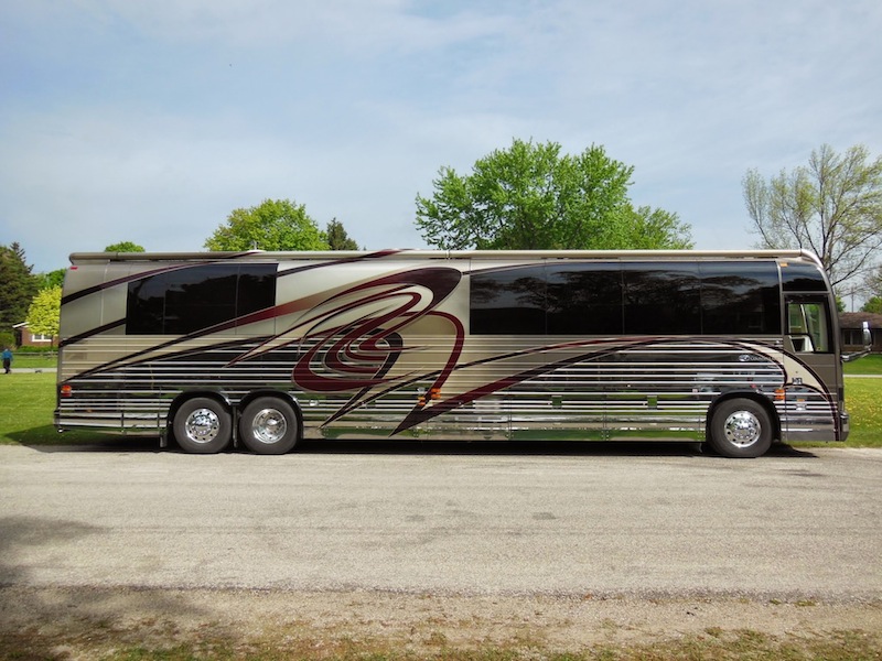 2006 Prevost Country Coach XLII For Sale