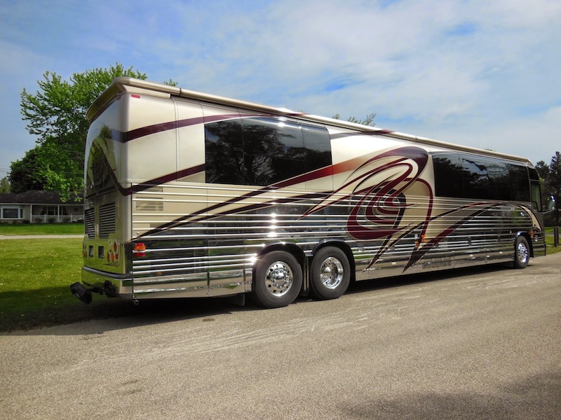 2006 Prevost Country Coach XLII For Sale