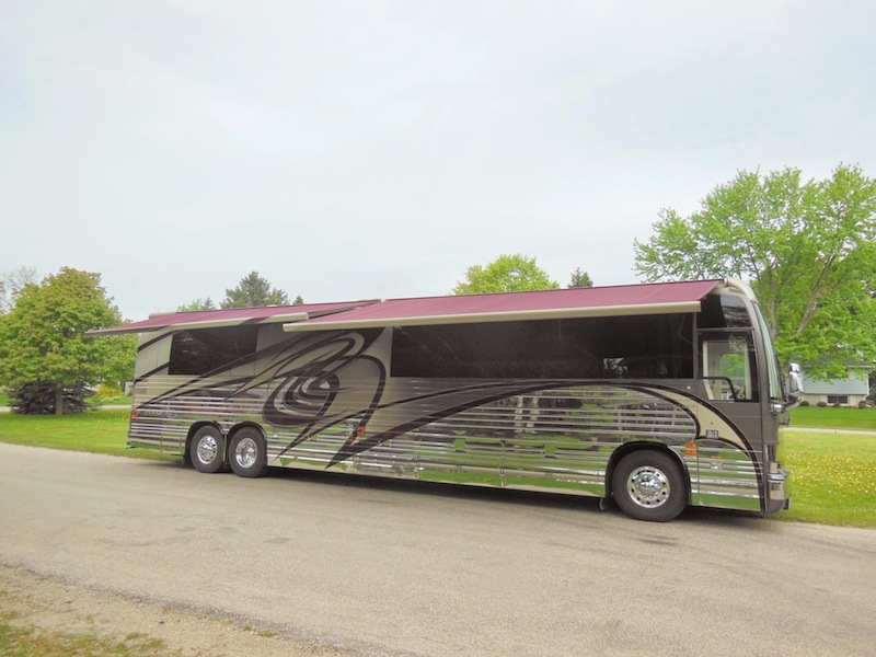 2006 Prevost Country Coach XLII For Sale