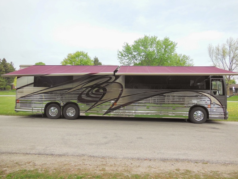 2006 Prevost Country Coach XLII For Sale