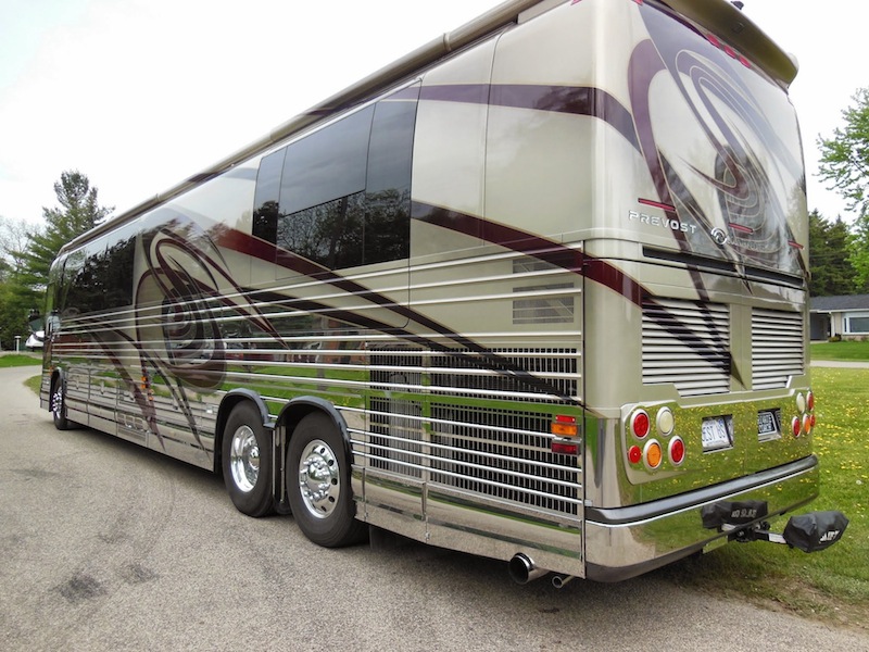 2006 Prevost Country Coach XLII For Sale