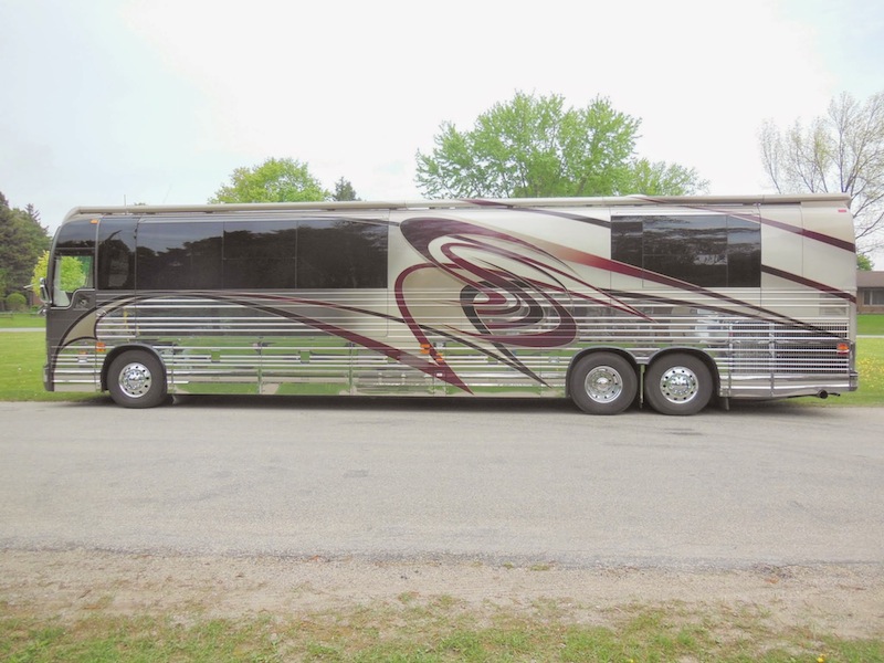 2006 Prevost Country Coach XLII For Sale