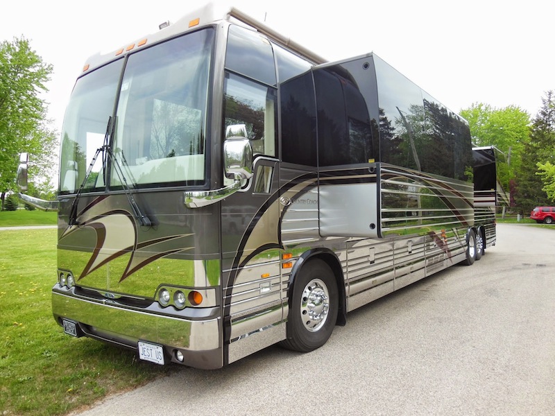 2006 Prevost Country Coach XLII For Sale