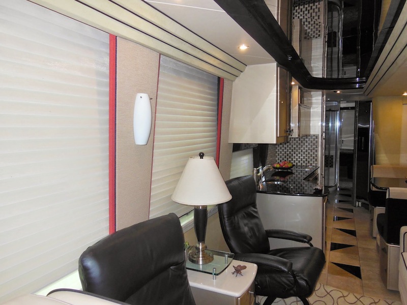 2006 Prevost Country Coach XLII For Sale