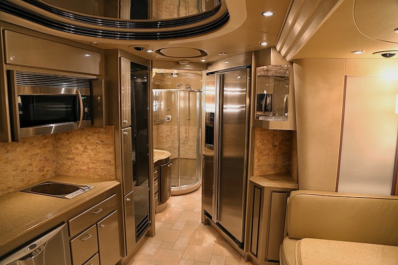 2006 Prevost Country Coach XLII For Sale