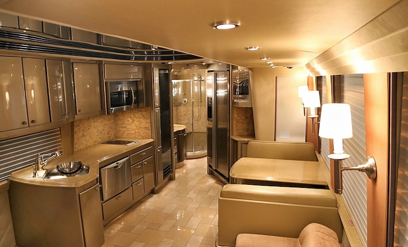 2006 Prevost Country Coach XLII For Sale