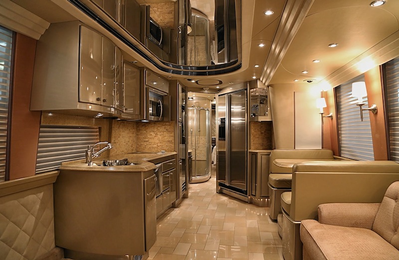 2006 Prevost Country Coach XLII For Sale