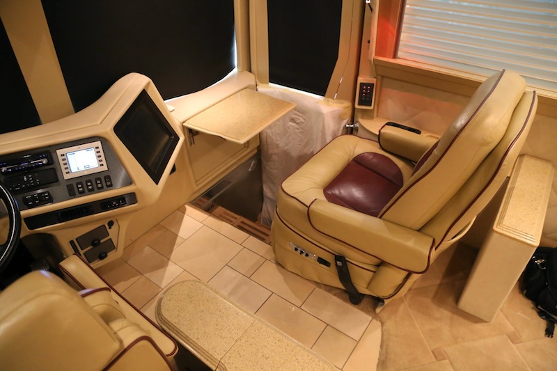 2006 Prevost Country Coach XLII For Sale