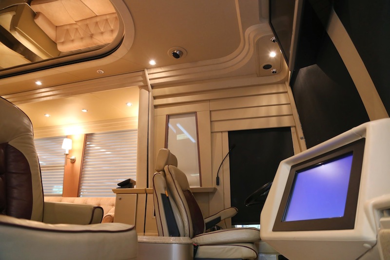 2006 Prevost Country Coach XLII For Sale