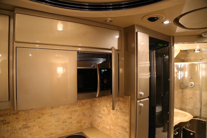 2006 Prevost Country Coach XLII For Sale