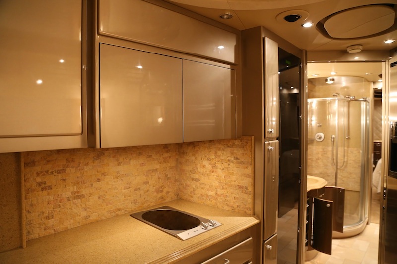 2006 Prevost Country Coach XLII For Sale