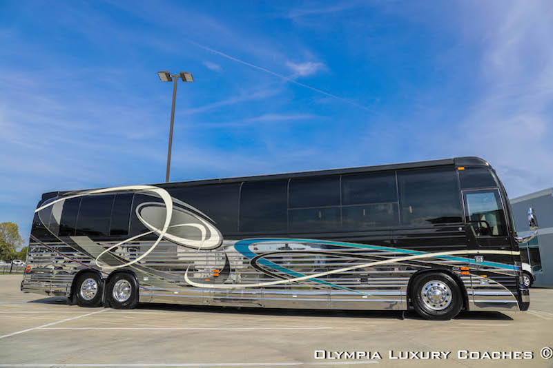 2006 Prevost Country Coach XLII For Sale